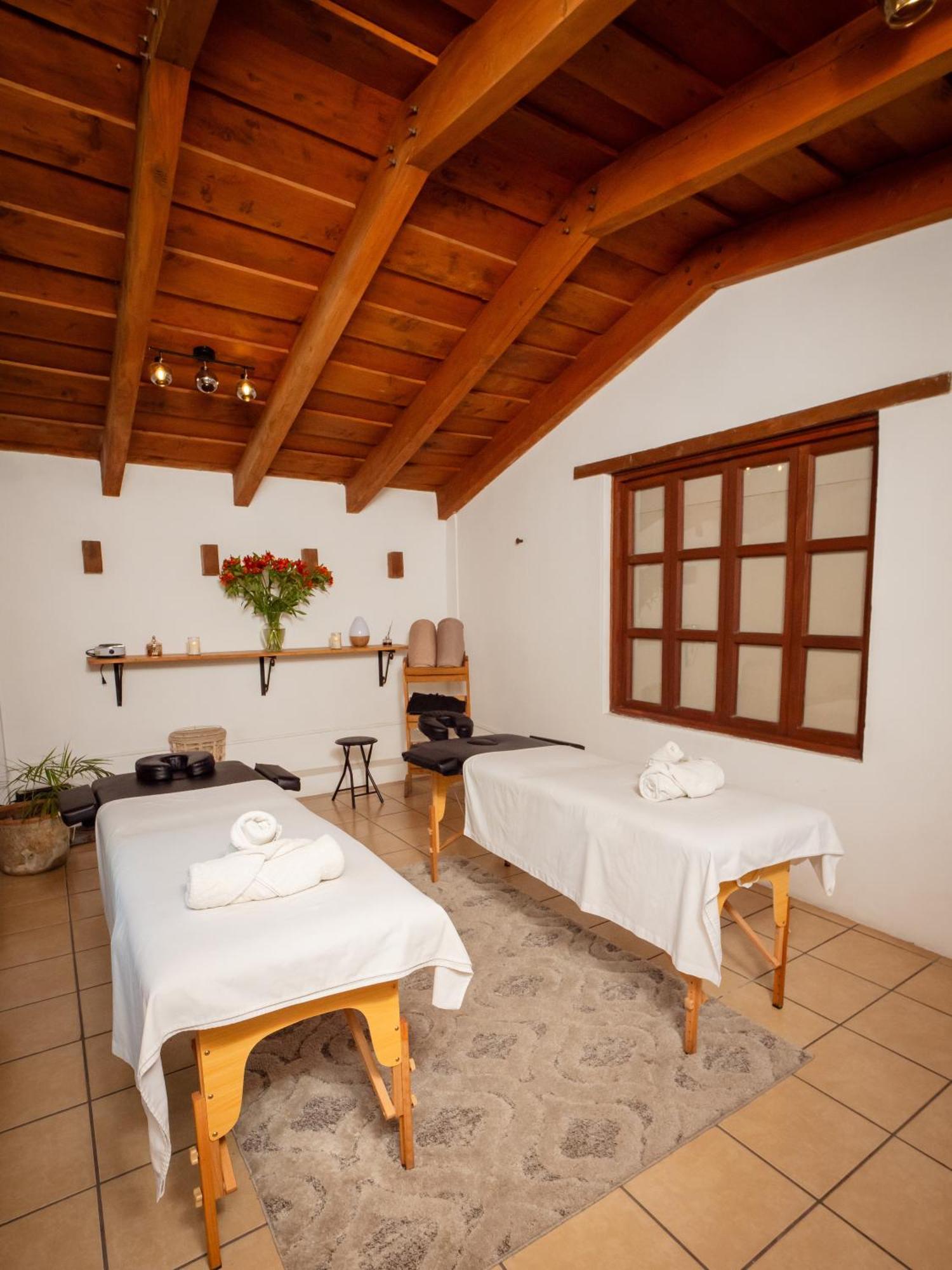 Hotel Cacique Real Antigua Kültér fotó